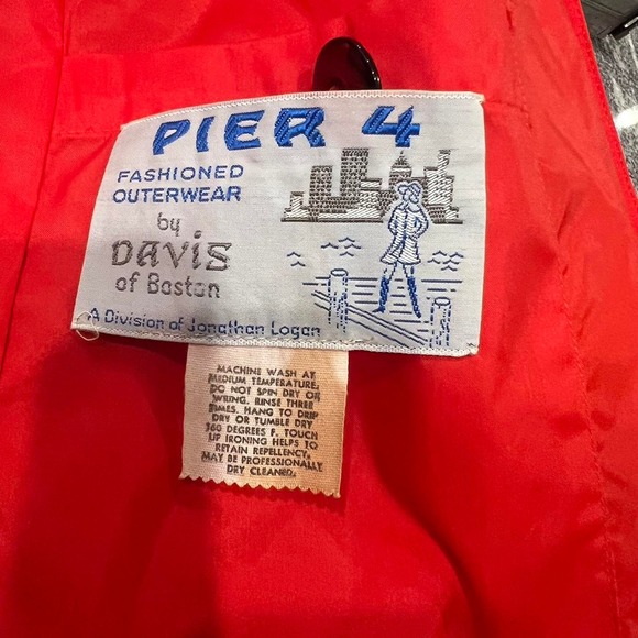 1970s red coat by Davis of Boston - Picture 5 of 5